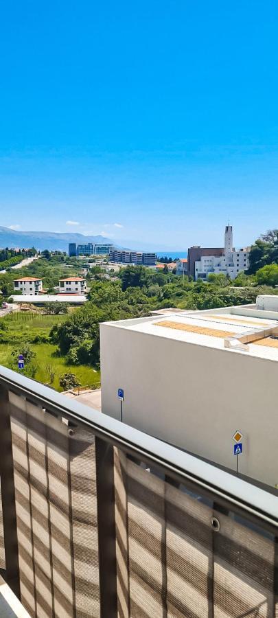 Apartment Azure *Close To The Beach Split Exterior foto